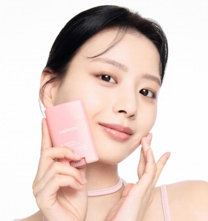 Celimax Oil Control Mattifying Sun Stick SPF50+ PA++++ 19g