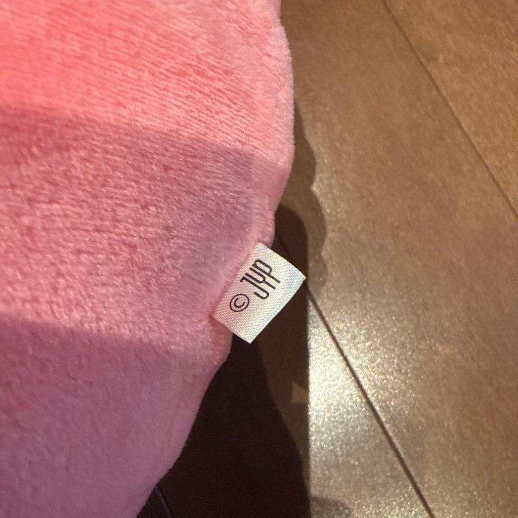 Used TWICE LOVELY Cushion MOMO