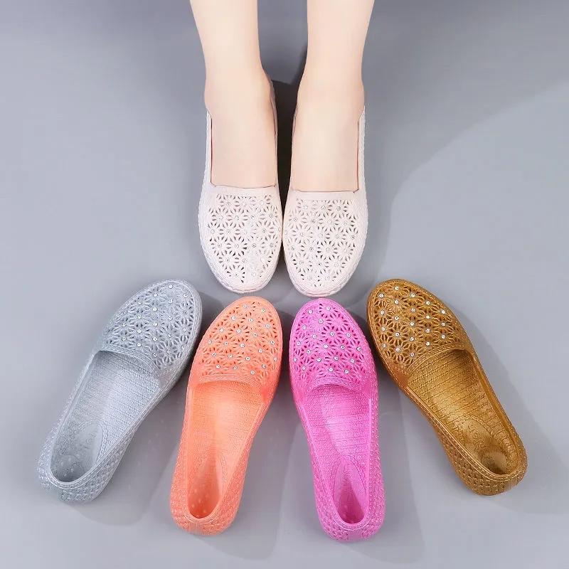 Dámské jednobarevné protiskluzové vodotěsné prodyšné nazouvací jednoduché boty dámské jaro léto velké ploché duté boty