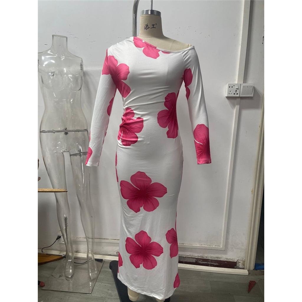 Dámské sexy šaty bez ramínek s dlouhým rukávem, slim střihu, s potiskem