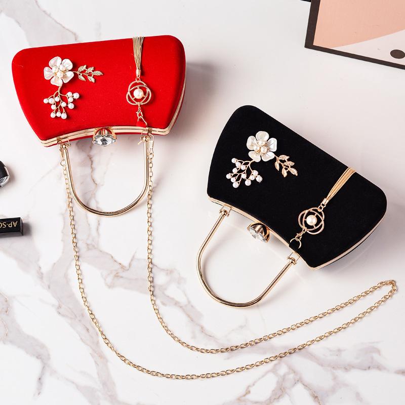 Vintage Red Handbag for Evening Woven Purse Wedding Party Fashion Flower Bag Cross Body Shoulder Purse Luxury Designer Pearl Bag