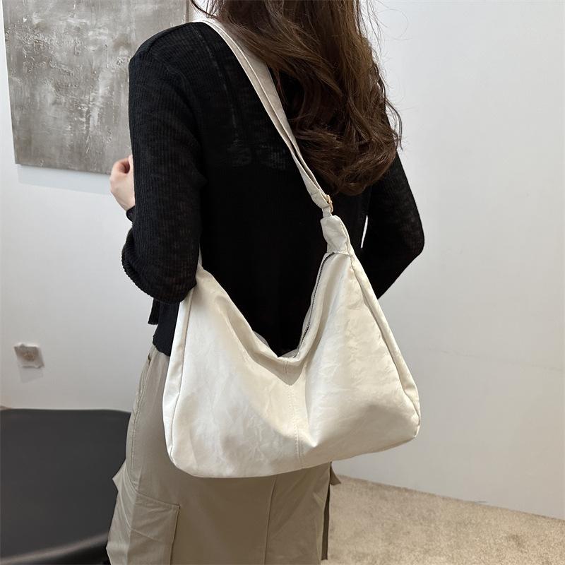 Casual New Style  Personalized  Beautiful  Solid Color  Large Capacity  Fashionable  Fashionable  Summer  Fashionable  Tote Shoulder Bag for Women
