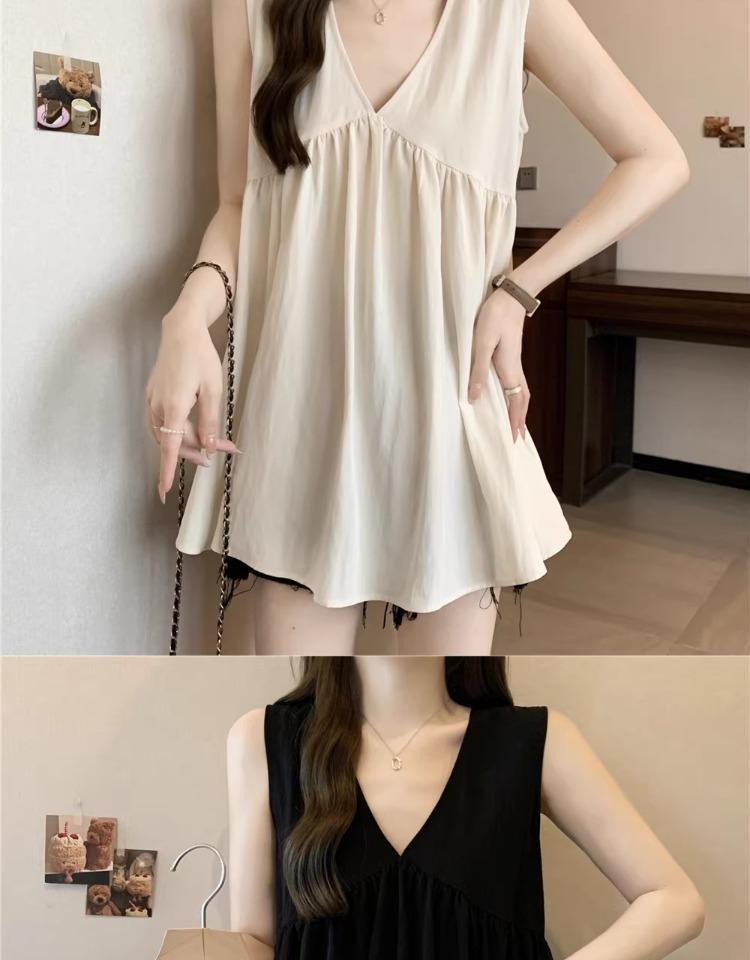 Plus Size V-Neck Camisole Vest - Summer Pure Desire Style, Mid-Length Loose Fit, Slimming, Versatile, Trendy Women's Top.