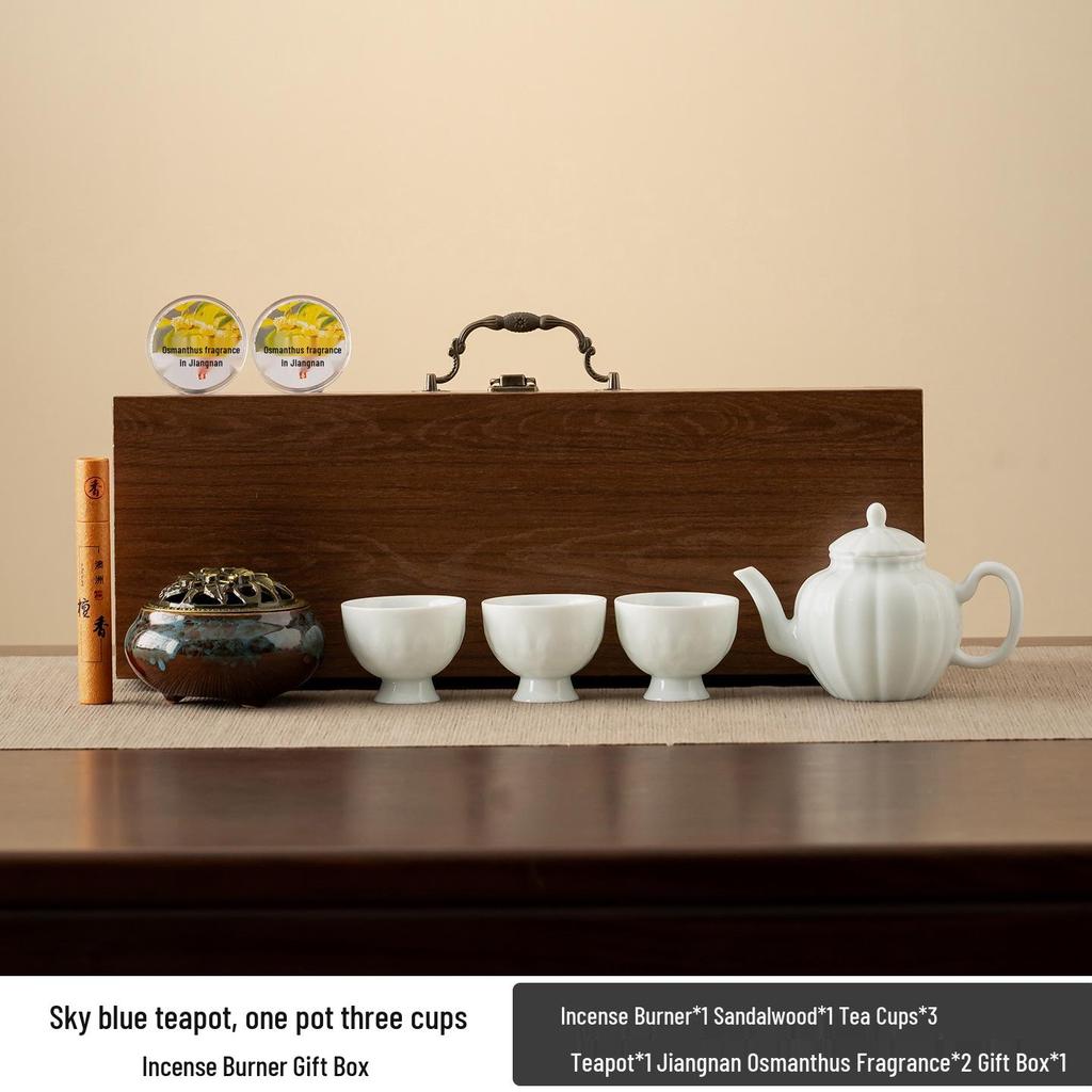 Guochao Palace Museum Embossed Tea Set - Elegant Gift for Clients and Elders