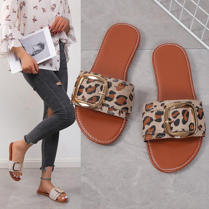 

2025 летние новые тапочки с квадратным носком и плоским дном женские повседневные пляжные классные тапочки тапочки 43 цветной печати леопарда