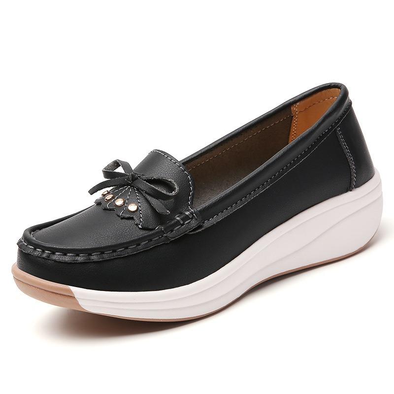 Lightweight and Anti-slip Sponge Shoes and Casual Bean Shoes for Women