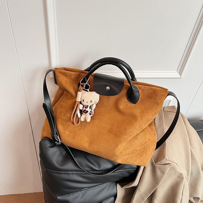 Large Capacity Retro Portable Tote Bag Women's New High-end Shoulder Messenger Commuter Bag