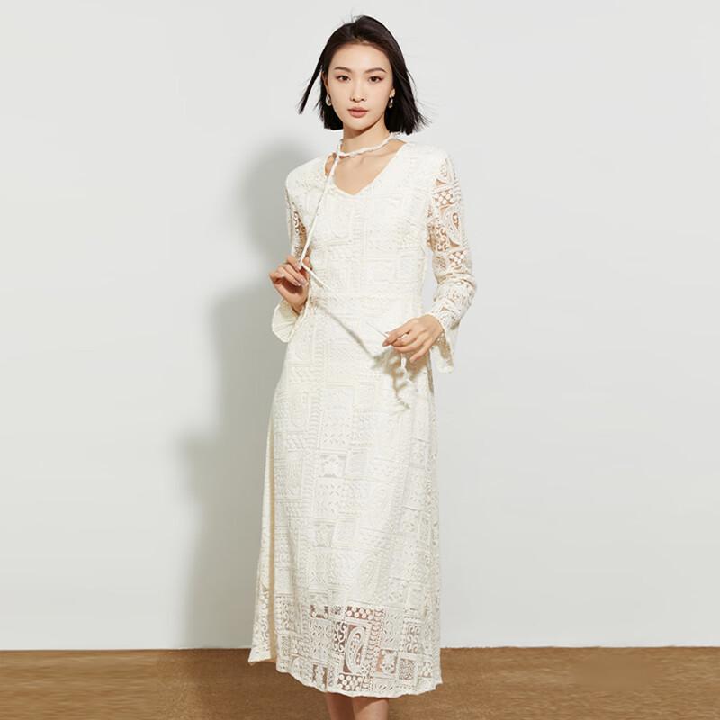 

Tatu Women s V-Neck Flare Long Sleeve Lace Mid-length Dress M