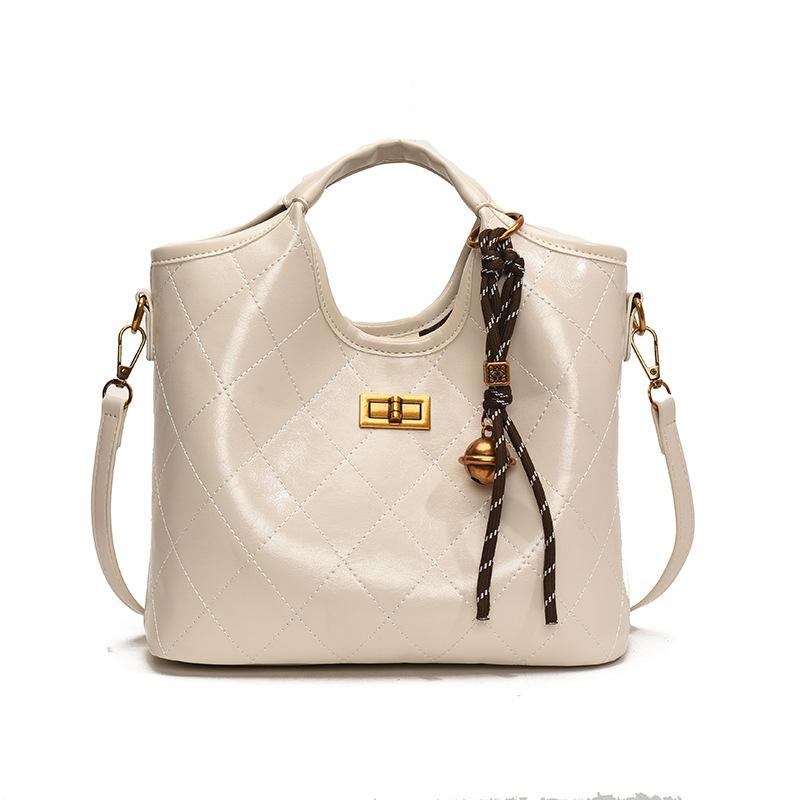 Popular Hot-selling Niche High-end Diamond Embroidery Thread Portable Bucket Bag Commuter Versatile Oil Wax Leather Messenger Women's Bag