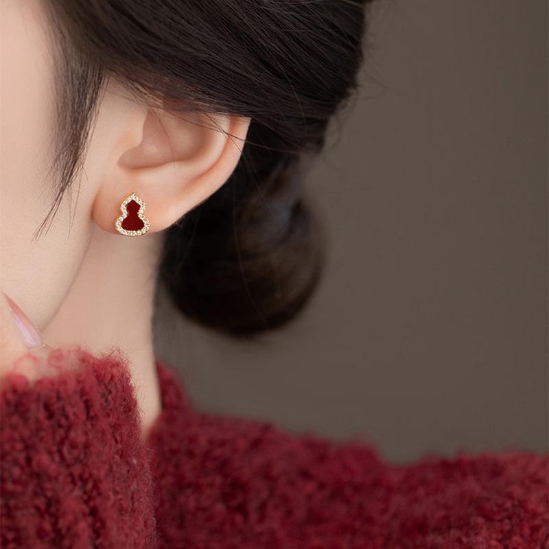 18k New Chinese Simple Zircon Gourd Stud Earrings Niche Earrings Fashionable Versatile Earrings