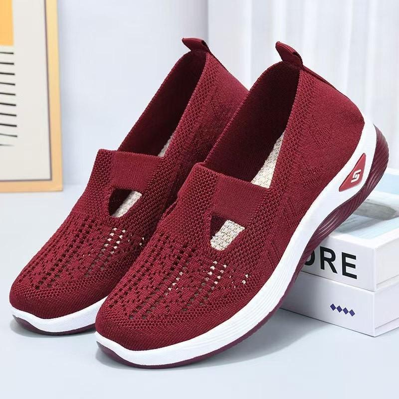 Large-sized Fly-knit Breathable Single Shoes for Women Flat Heels with Cutout and Shallow Opening Lazy Loafers