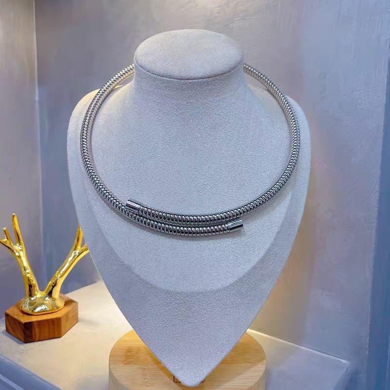 Tooxika Exaggerated Personality Simple Cold Style Round Snake Bone Elastic Collar Necklace Light Luxury Fashion Collarbone Chain