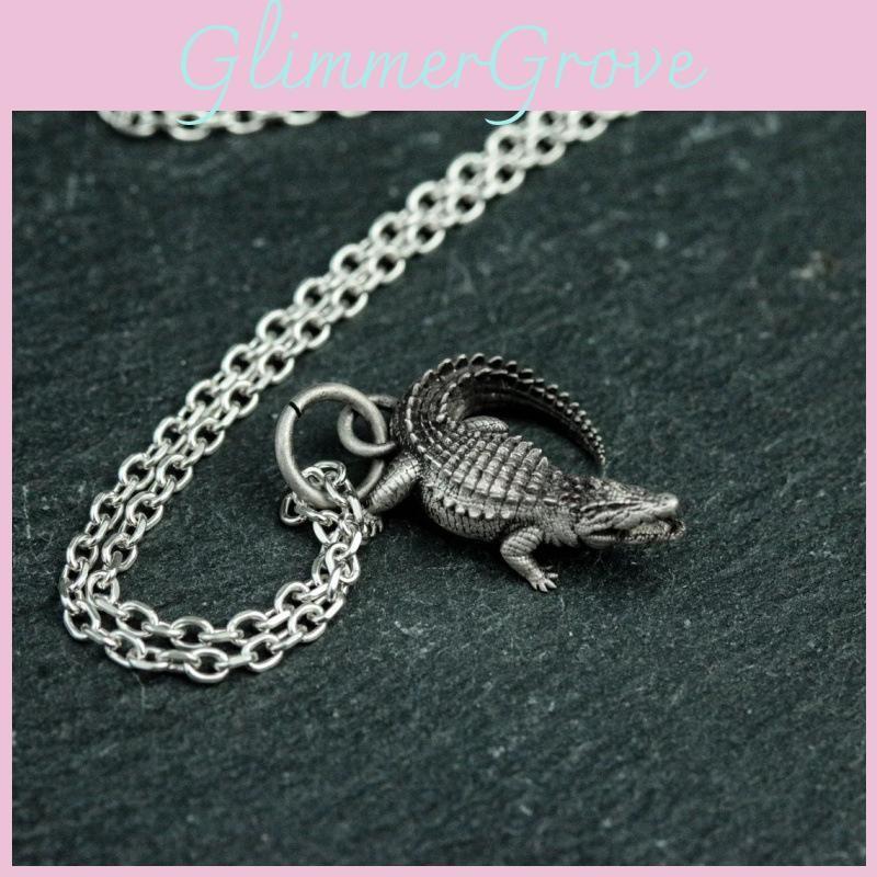 Crocodile Retro Style Animal Jewelry Pendant Alloy Chain Men Women Decoration