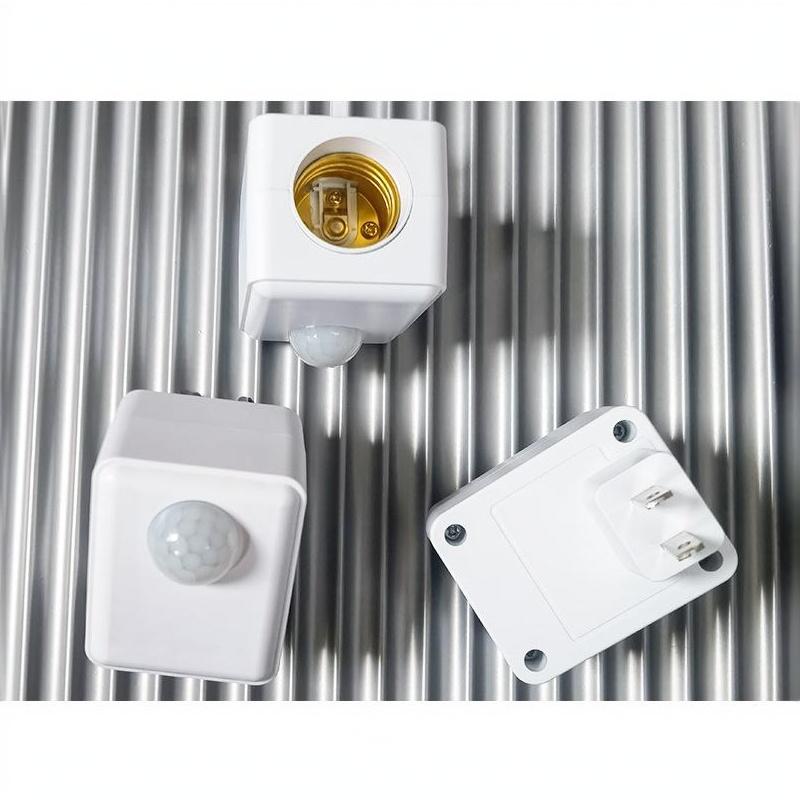 E27 Lamp Head 85-265V Automatic Light Controlled Sensor Switch White Shell For Aisle Bedroom Living Room