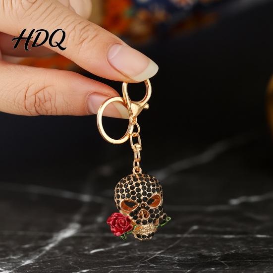 Gothic Skull Keychain Holding Rose Rhinestone for Halloween Skeleton Halloween Head Key Ring Chain Accessory Handbags Backpacks Zinc Alloy Ring
