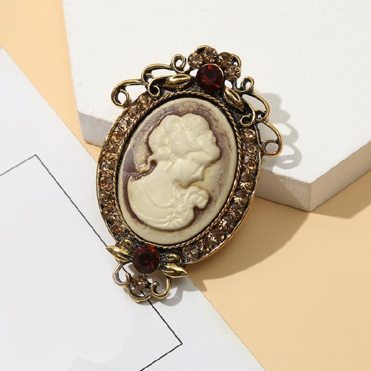 Classical Cameo Portrait Brooch Retro Filigree Design With Sturdy Alloy Women's Clothing Accessory For Gift Giving