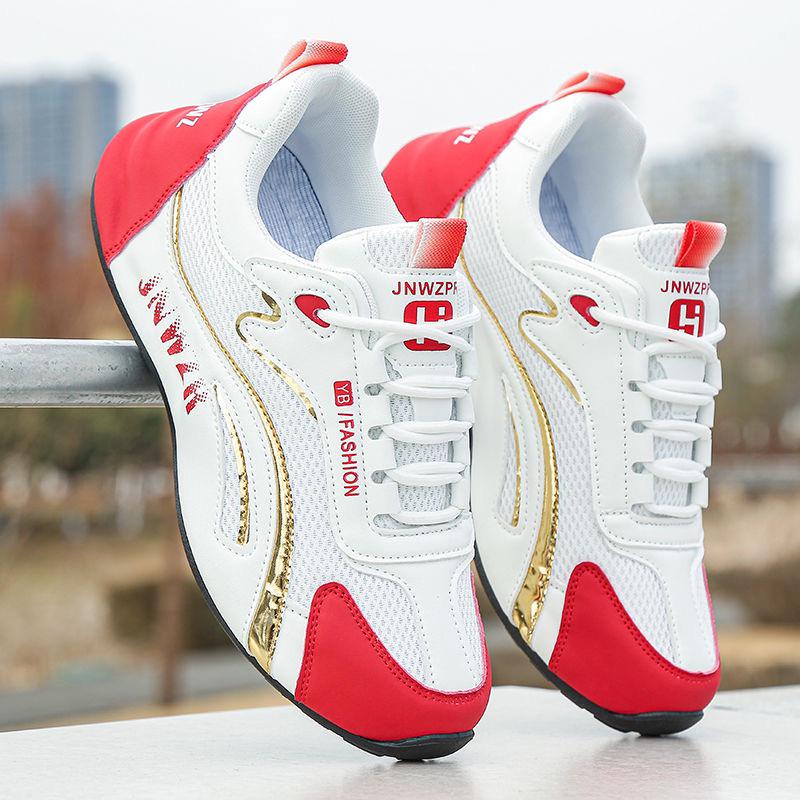 Brand Discontinued Men's Mesh Breathable Non-Slip Sports Shoes - Trendy High-End Casual and Running Shoes for Spring and Autumn