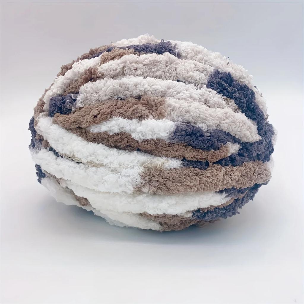 6pcs Gradient Chunky Yarn for Cushions Super Bulky Polyester Yarn Bundle (200g) - Extra Thick Ombre Yarn for DIY Pillow Covers