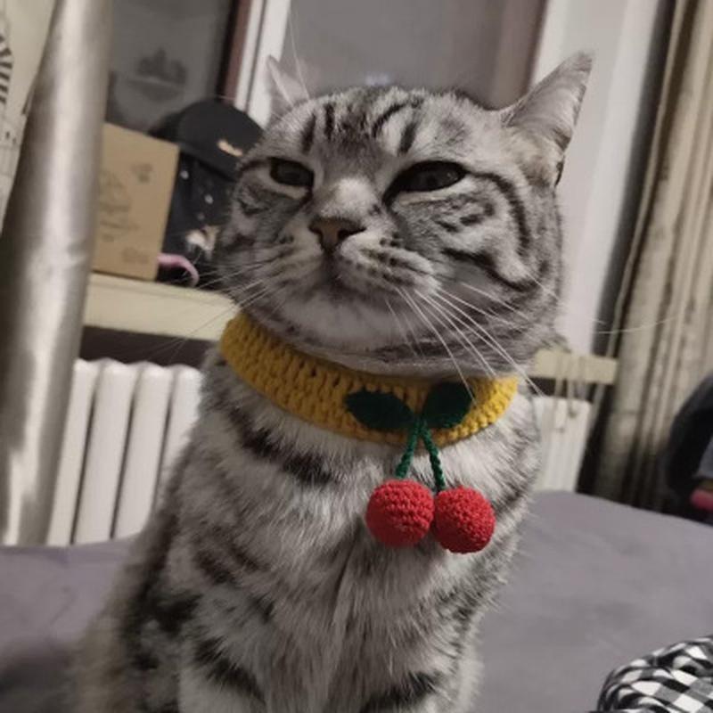 4 Colors Dog Bibs with Bow Tie Fake Collar Dog for Small Dogs Puppy Cat Gentleman Style Accessory for Christmas New Year