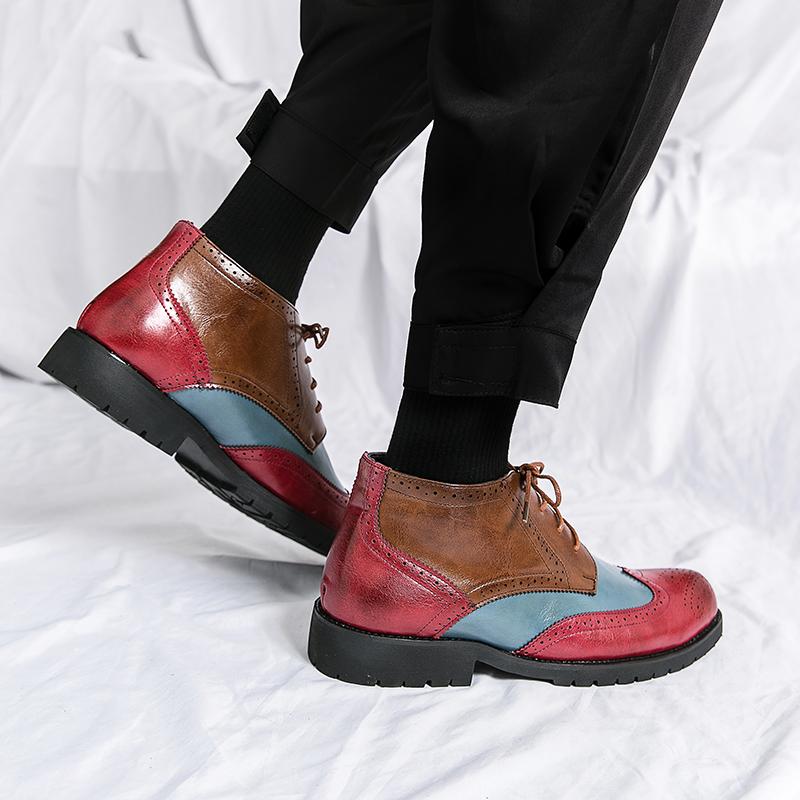 Luxury Men Dress Boots lace up fashion Oxfords Shoes outdoor Autumn Designer Motorcycle Boots for Male Leather brogue Boots Men