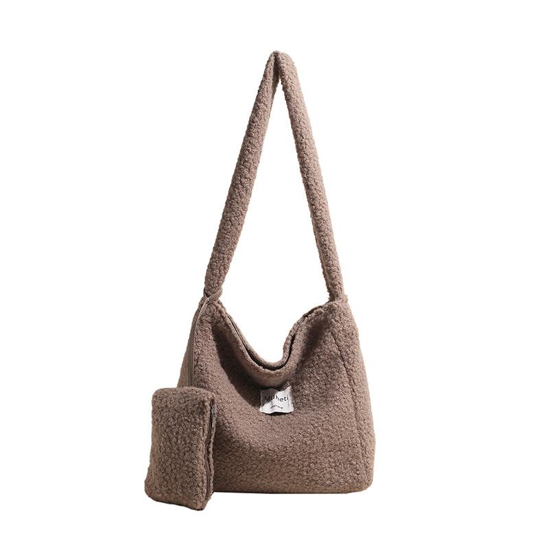 

2025 autumn and winter new plush mother and child bag women s large-capacity bucket bag fashionable versatile shoulder bag commuter messenger bag хаки