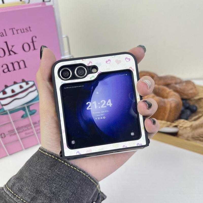 Милые маленькие сердечки с принтом — фото 7