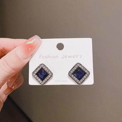 Blue Square Stud Earrings for Women Rhinestone Side Rhombus Small Earrings Korean Fashion Girls Ear Jewelry Party Gifts