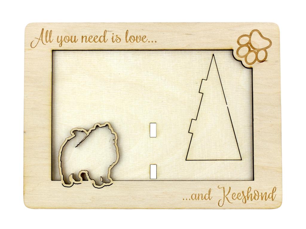 Keeshond, Dutch Barge Dog, Smiling Dutchman, I – Photo frame, engraved wooden frame | Art-Dog