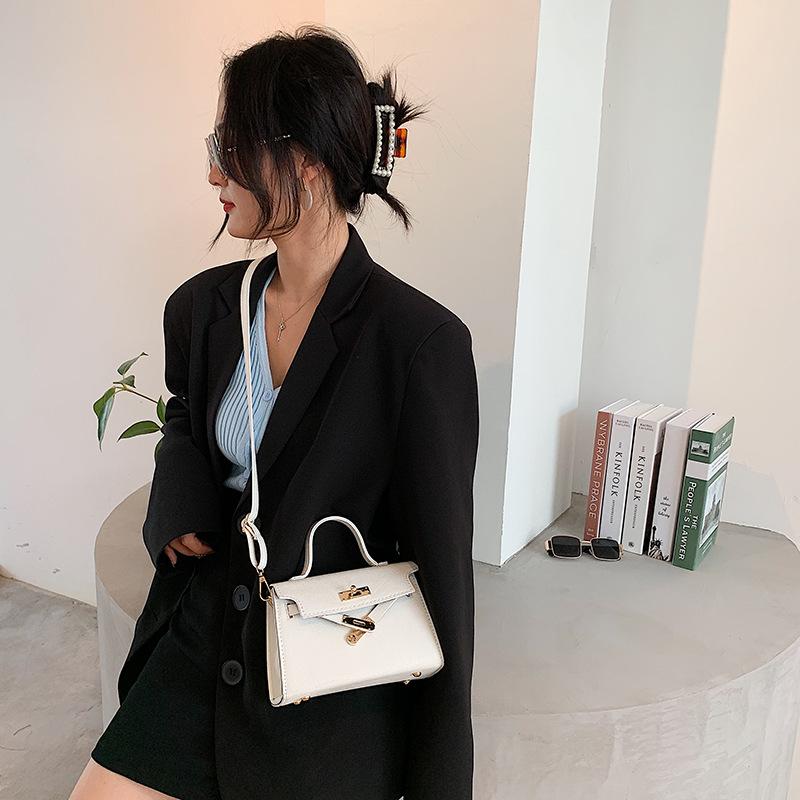 Simple casual small bag women's bag 2020 popular new trendy fashion retro handbag versatile shoulder messenger bag