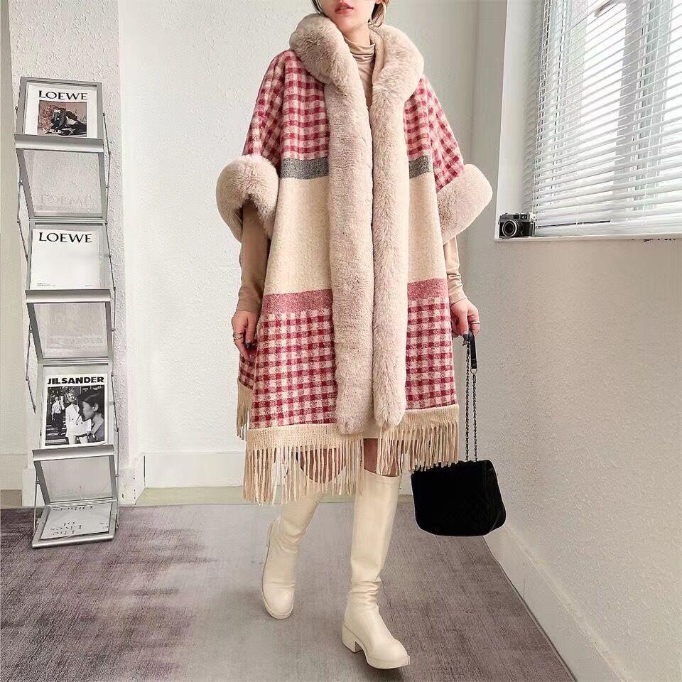 2024 Winter Elegant Loose Batwing Cloak: Fashionable Solid Color Short Shawl for Moms