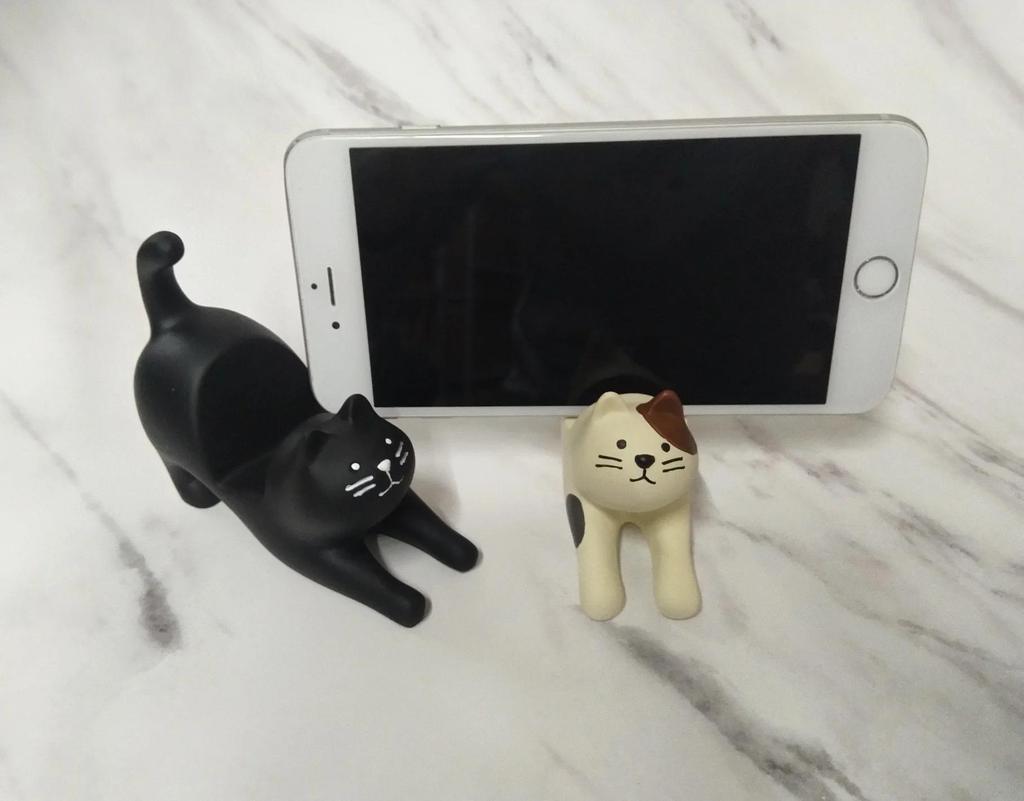 Cute Lazy Bracket Cat Shape Resin Phone Holder Desktop Stand Fixing Mini Portable Multi-functional Holder On Car or Desk Decorat