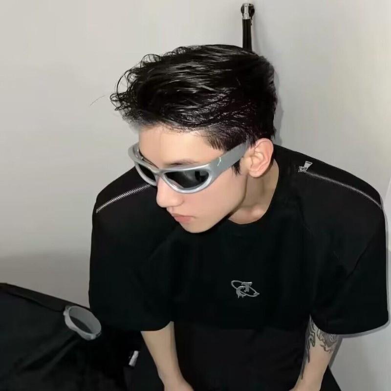 18PCS Y2K Hip-hop Steampunk Sunglasses Sports Personality Women Driving Sunglasses Cycling Glasses