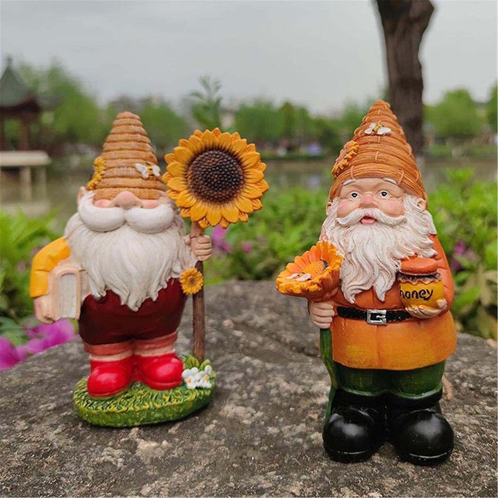 Sunflower Honey Gnome Ornament Resin Dwarf Figurine Outdoor Garden Sculpture For Lawn Patio Patio Decor