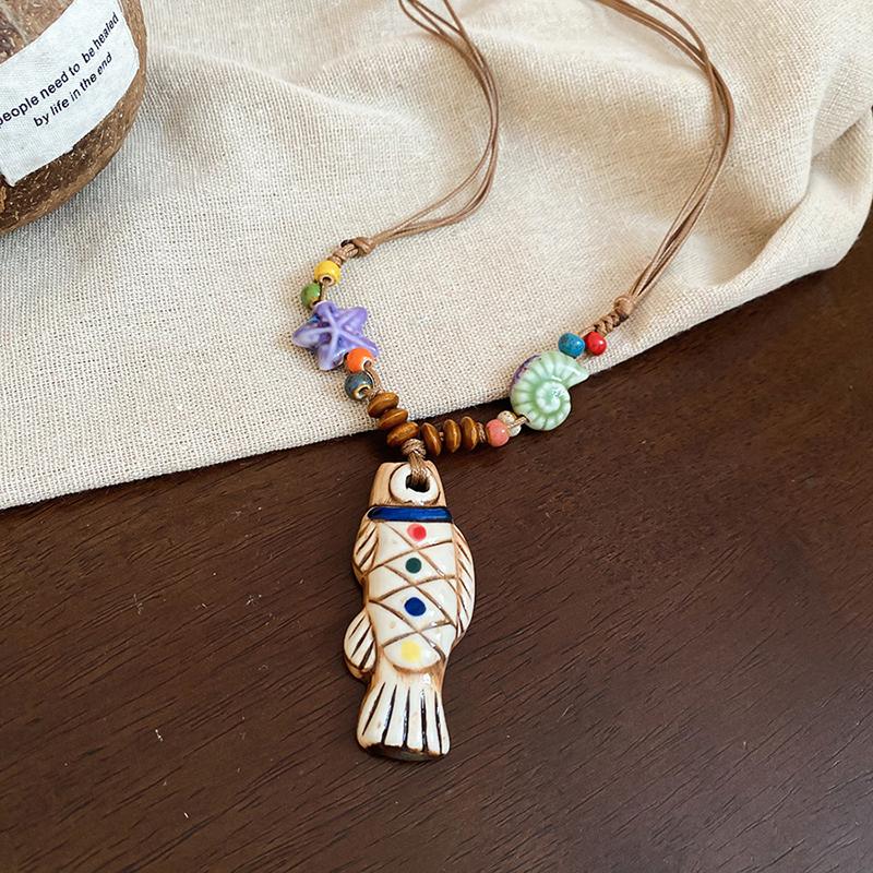 Ethnic Style Y-Shaped Ceramic Fish Necklace for Women Wooden Rope Handmade Bead Tassel Charm Bohemian Style Exquisite Accessory