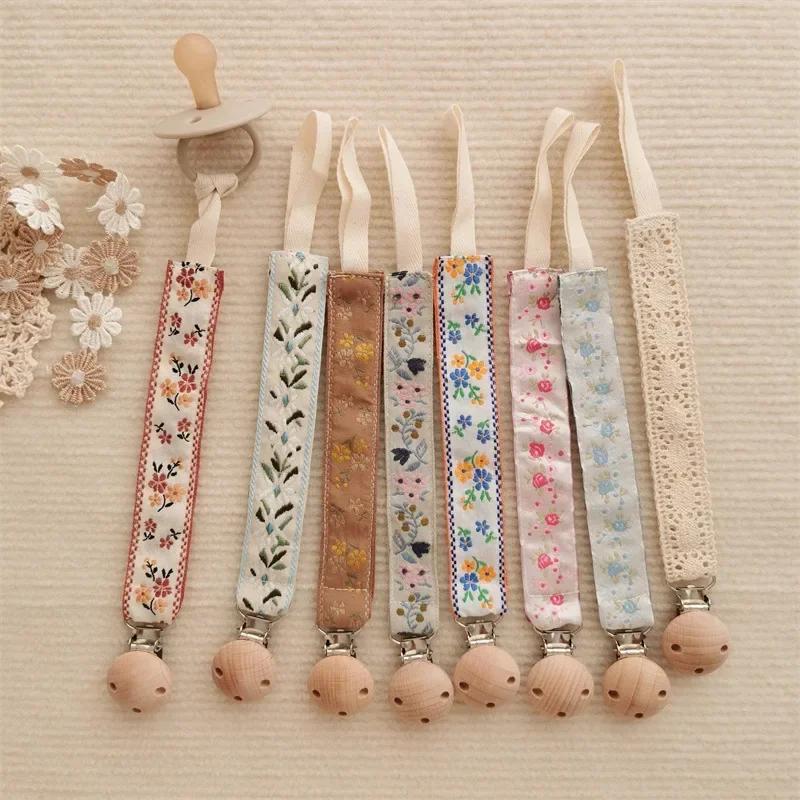 Ins Embroidery Baby Embroidery Pacifier Chain Baby Toothpaste Small Toy Anti-drop Chain Beech Pacifier Clip Lanyard