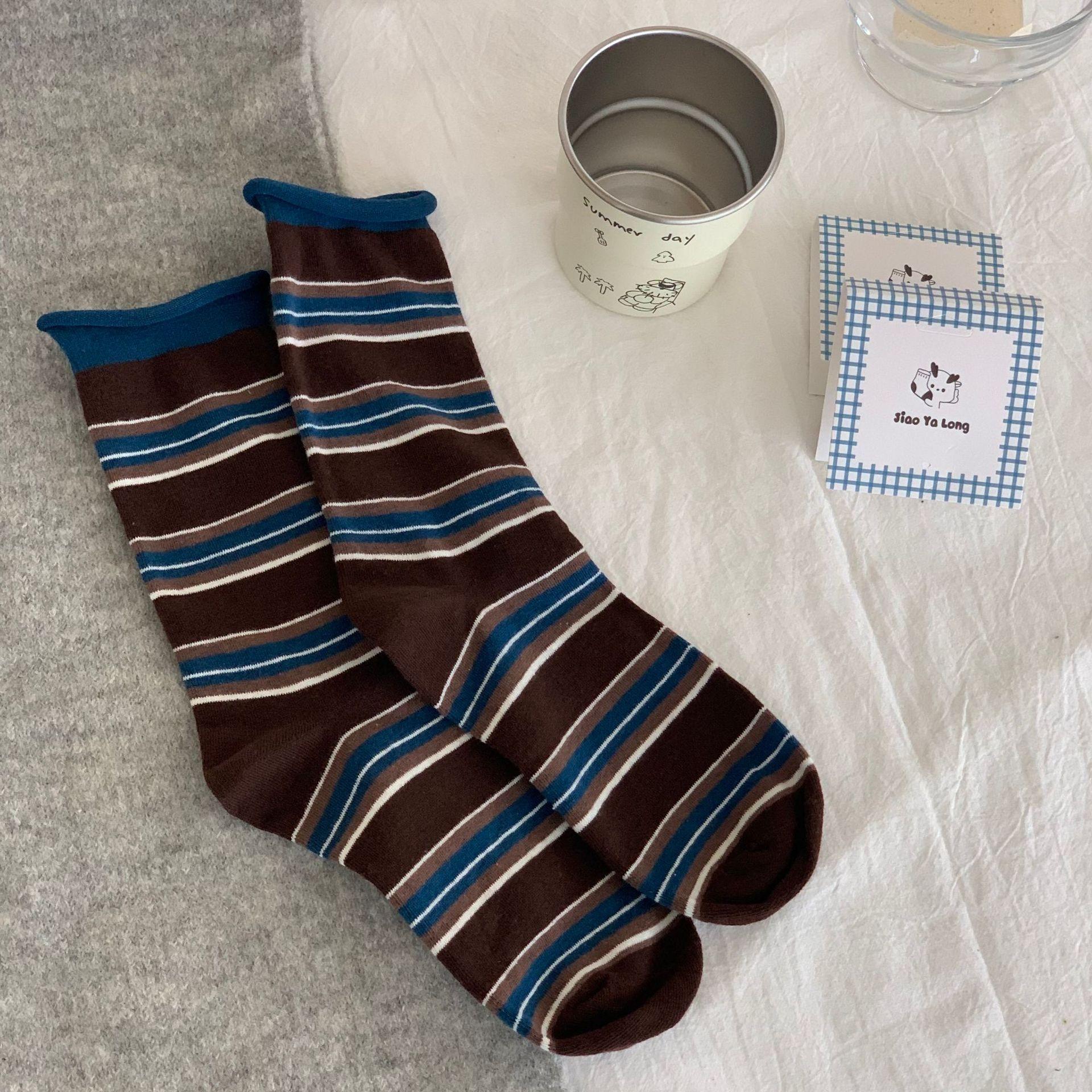 

Autumn Retro Hong Kong Style Striped Wooden Ear Edge Medium Tube Socks Plaid Crimped Color Matching Stacking Socks Women One size fits all