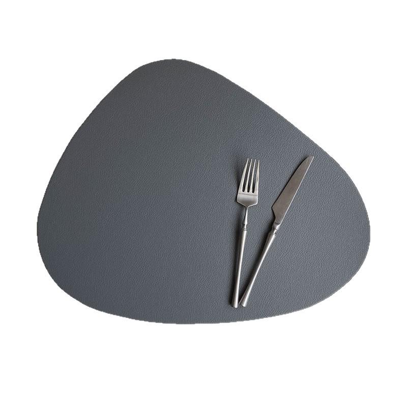Pebble Faux Leather Triangle Placemat - Waterproof, Oil-proof, Heat Insulation, Christmas Decorative Mat
