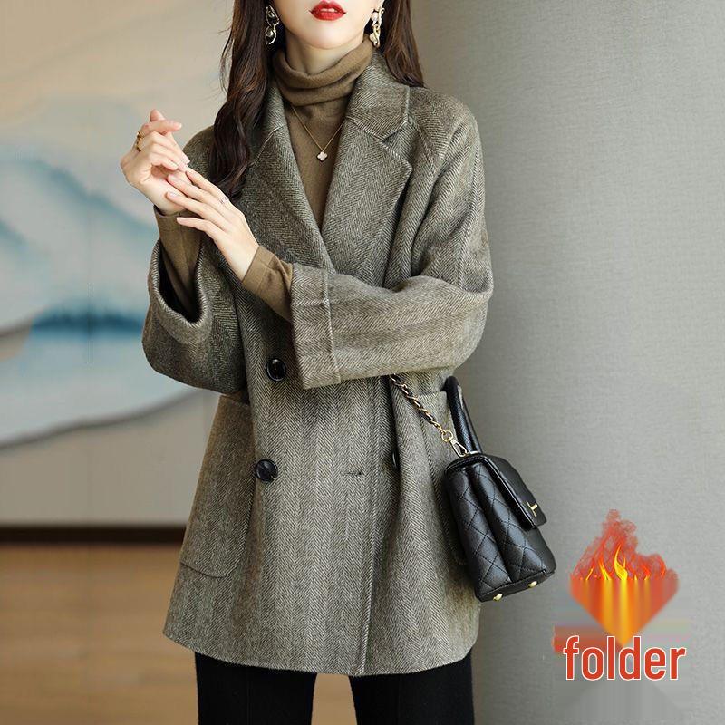 Korean Style Woolen Coat for Women - 2025 Winter Fashion, Loose and Slimming, Chic and Versatile Outerwear