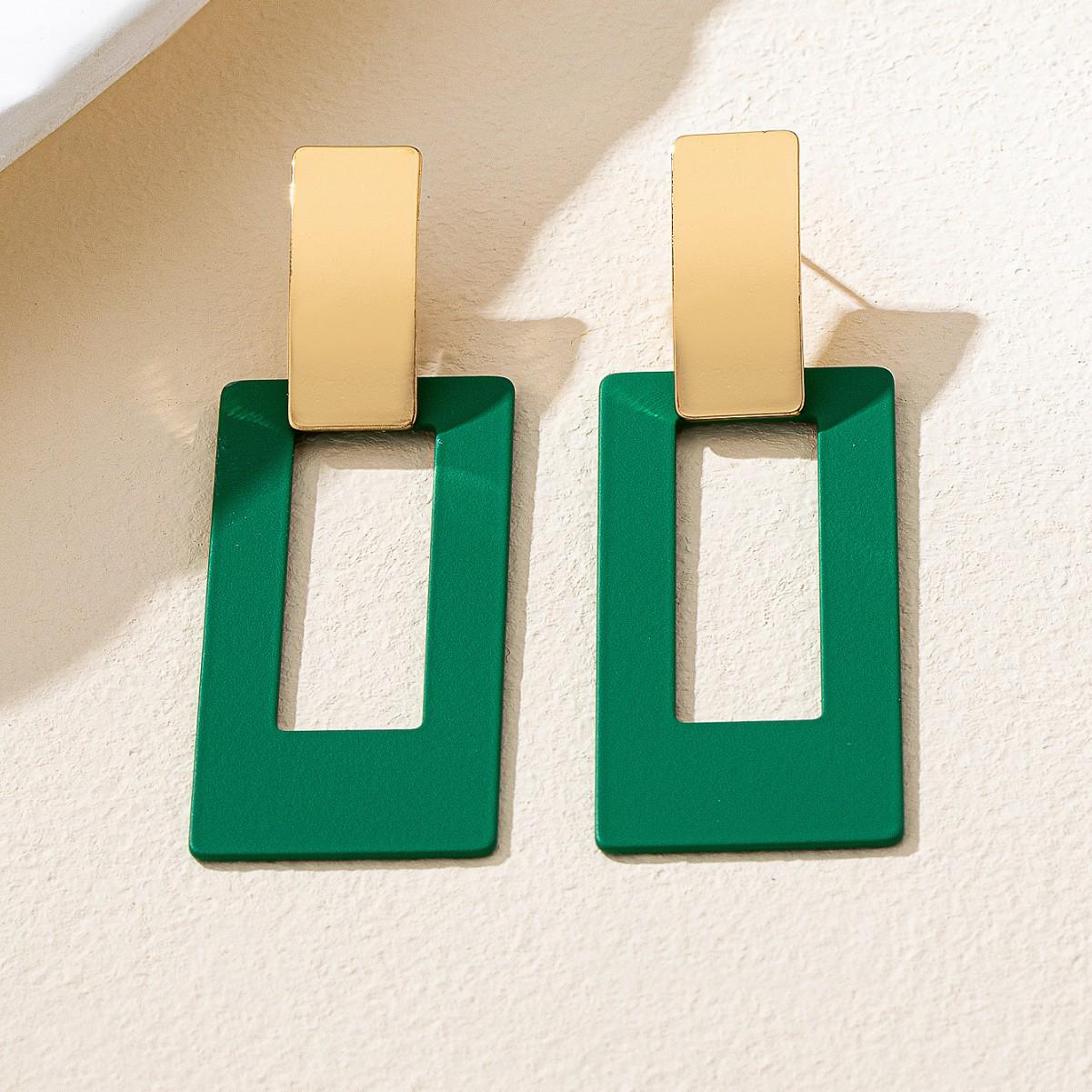 Stylish Geometric Rectangular & Round Vintage Metal Earrings зелёный