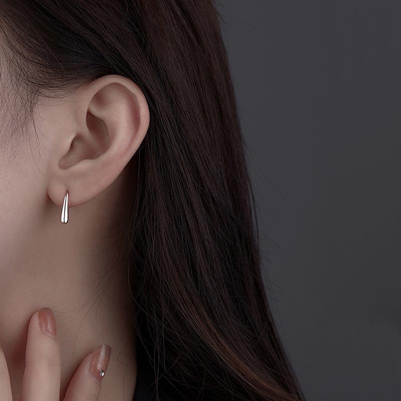 S925 Sterling Silver Women's Simple Korean Style Water Drop Stud Earrings for Sleeping