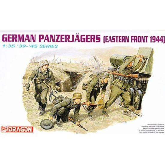 Platz German Tank Eastern Front 1944 Plastic Model DR6058 1/35 Hunters,