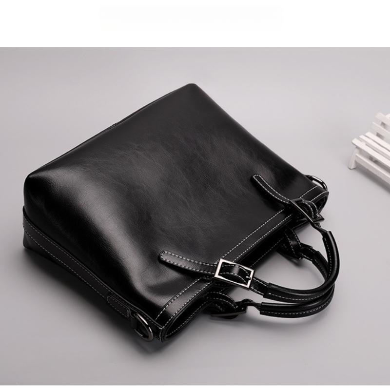 Women's Shoulder Bag Retro Style Genuine Leather Crossbody Bags Europe America Fashion Luxury Women Handbags
