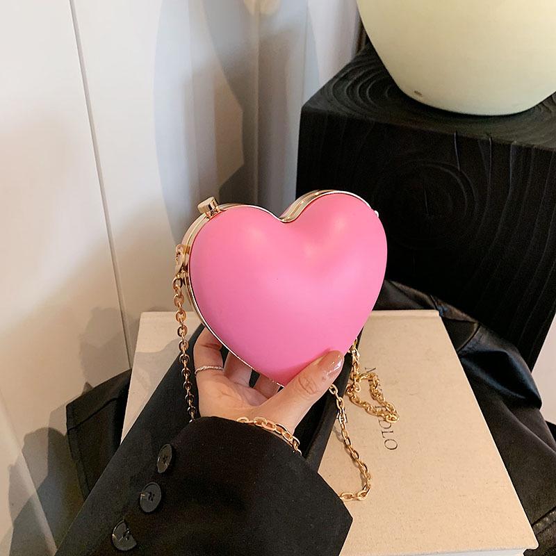 Women's Heart-Shaped Clip-On Mini Bag - 2024 Spring/Summer Chain Heart Bag with Girlish Charm
