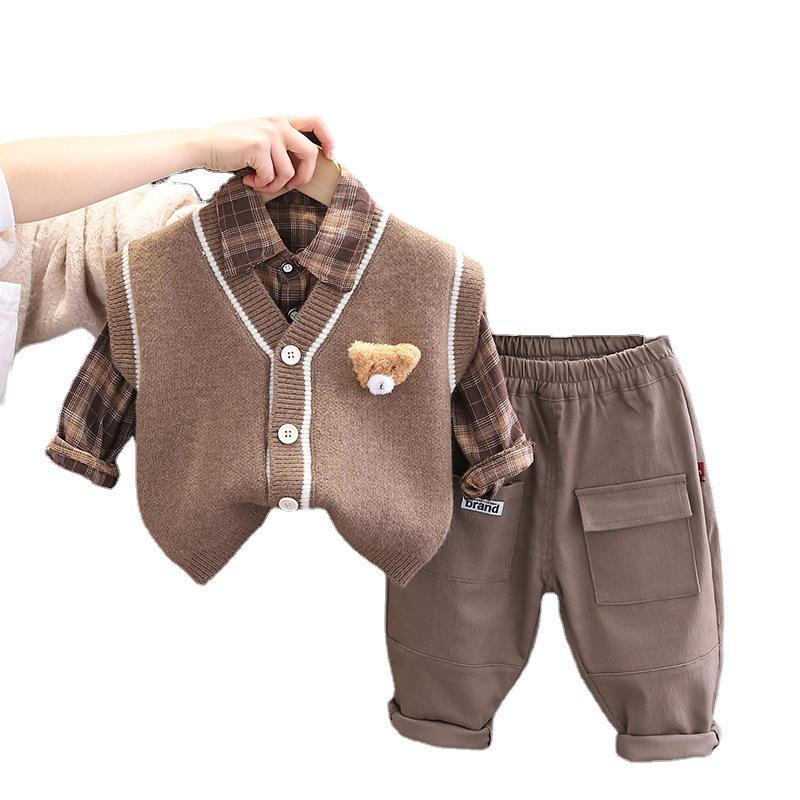 Stylish Two-Color V-Neck Knit Cardigan Set for Boys and Girls – Classic Long-Sleeve Three-Piece Baby Apparel