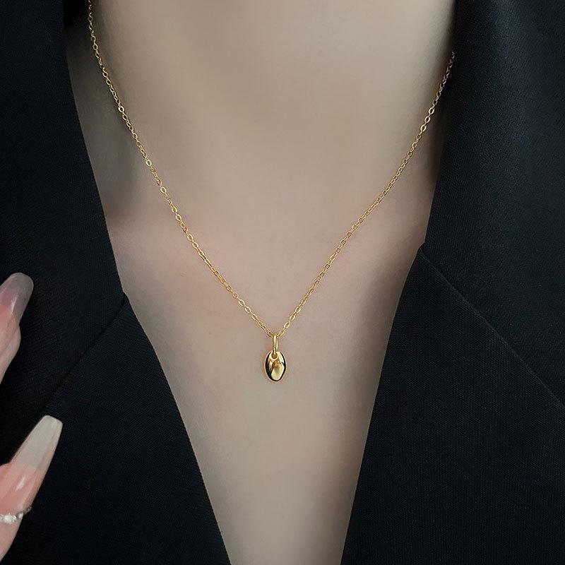 Oval Pendant Necklace Light Luxury Geometric Cold Style Design Spring New Product Fashion