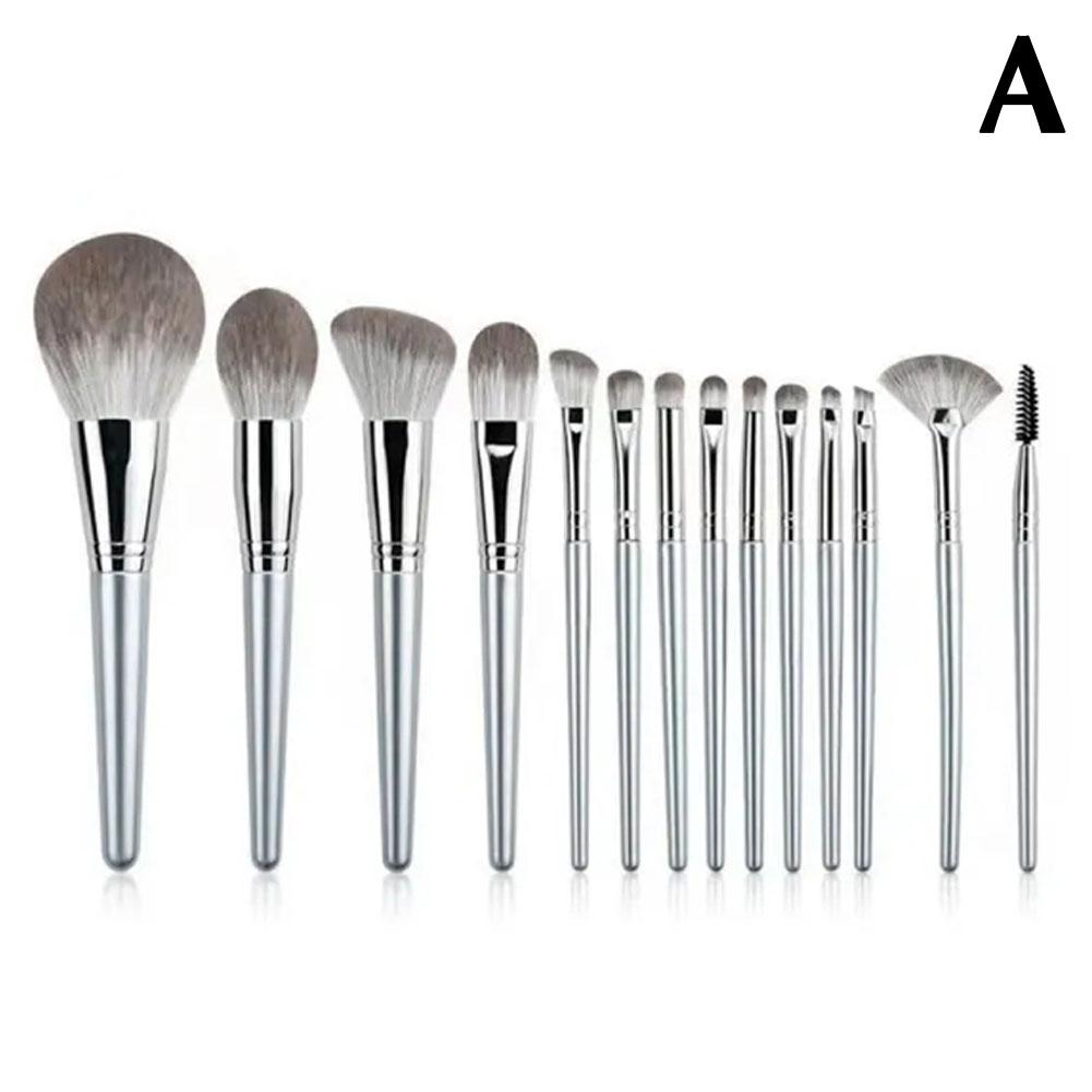 

Набор профессиональных кистей для макияжа 14 шт. Премиальные синтетические кисти для тональной основы, пудры, консилеров, теней для век, румян. Универсальные. серебряный