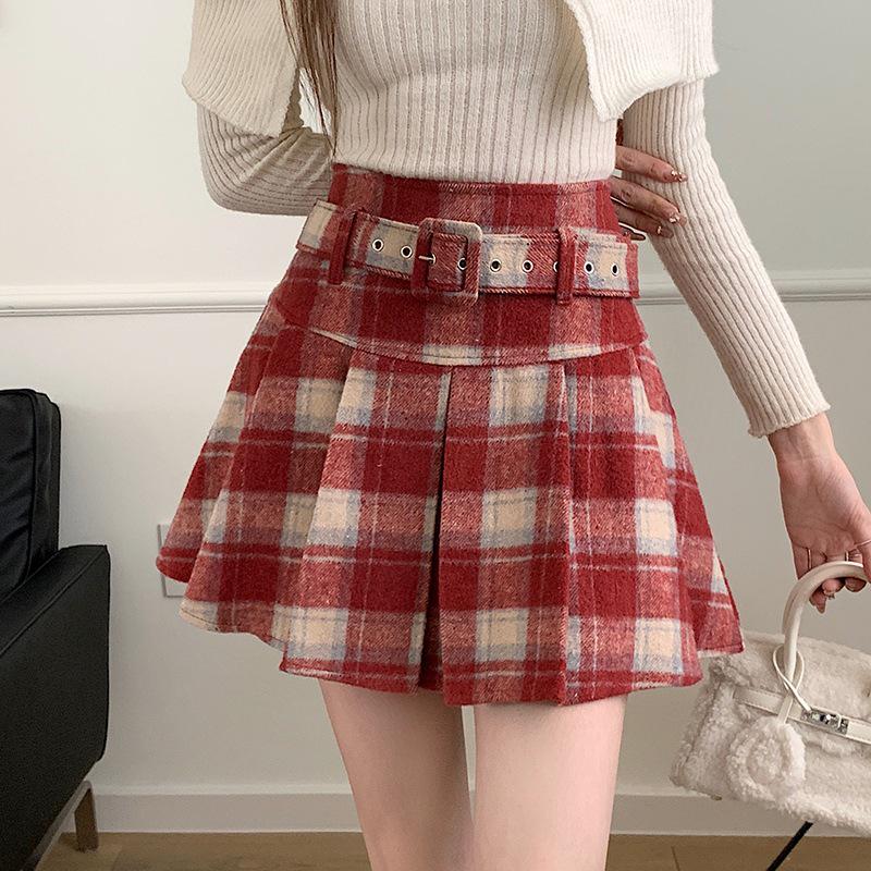 Red Plaid Wool A-Line Short Skirt (Plus Size, High-Waisted, Slimming) - 2025 Autumn/Winter Collection X-Large