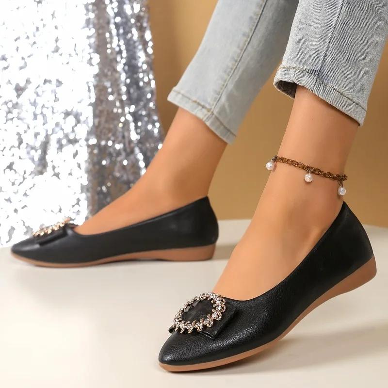 Fashion Plus Size 2025 Hot Sale Women's Flats Outdoor Crystal Soft Bottom Slip on Flats High Quality Casual Daily Walking Shoes Zapatos