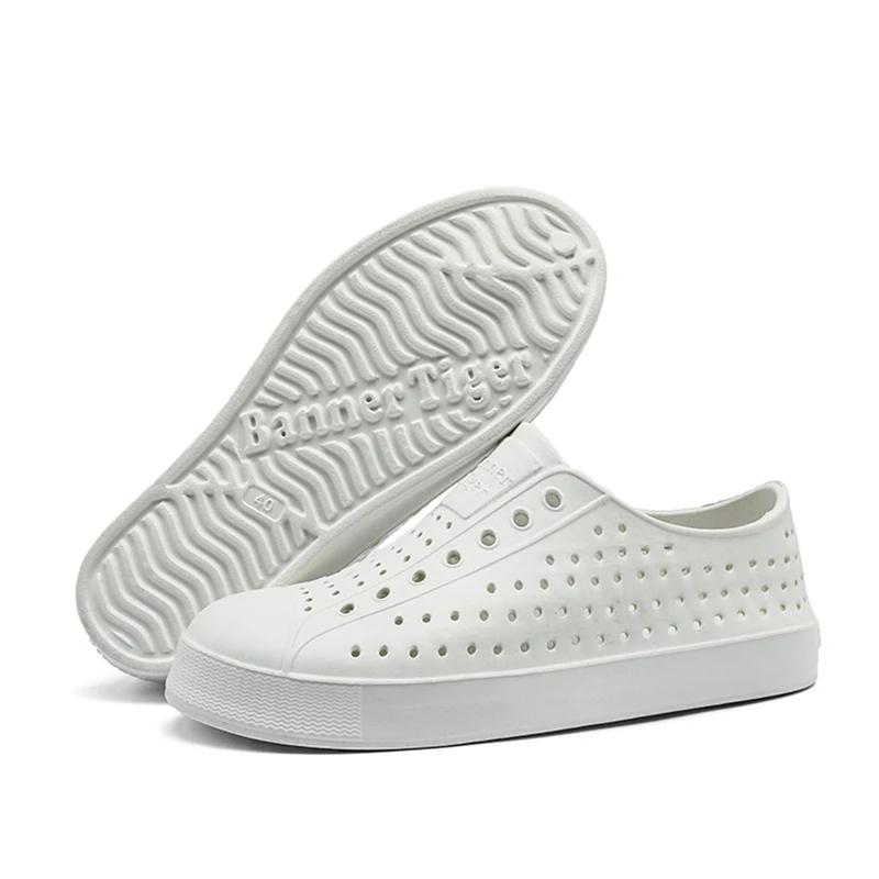 Scarpe con Fori Semplici e Comode a Colore Uniforme Estive Traspiranti Cave Casual Scarpe da Esterno Quotidiane Sandali Antiscivolo