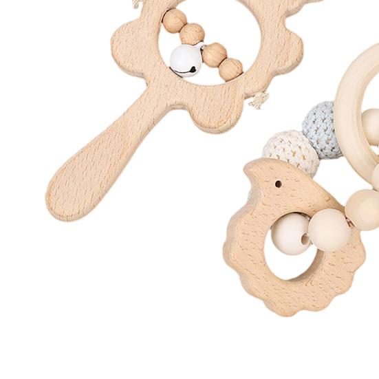 1 Pair Wooden Baby Rattle Toy with Bell Beads Hedgehog Rabbit Elephant Bird Teething Grip Ring Toy Newborn Boys Girls Early Education Rattle